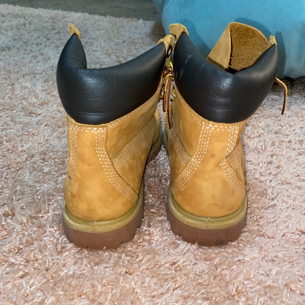 Timberlands - Picture 3 of 8